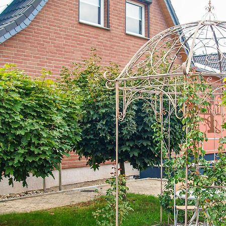 3 Bedroom Beautiful Home In Neubrandenburg Bagian luar foto