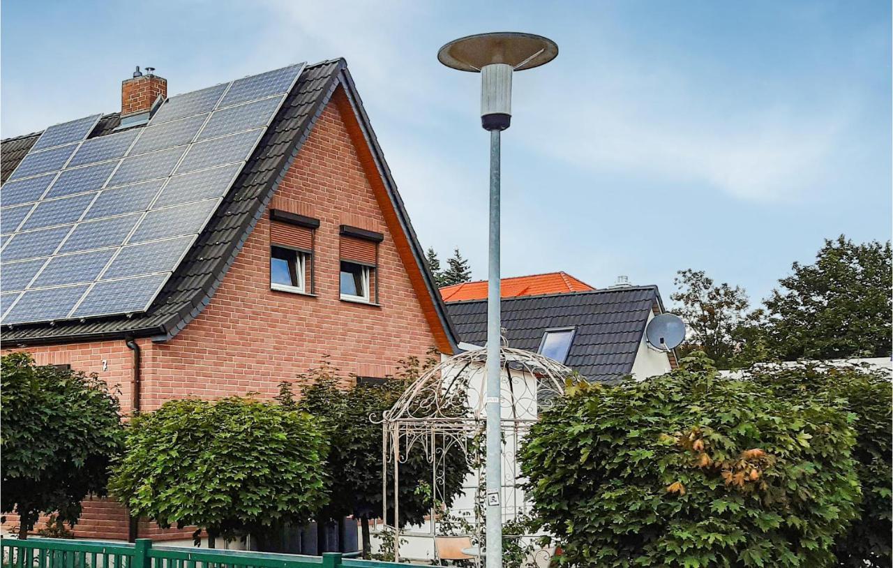 3 Bedroom Beautiful Home In Neubrandenburg Bagian luar foto