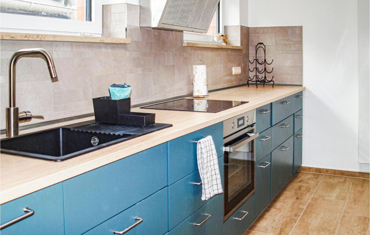 3 Bedroom Beautiful Home In Neubrandenburg Bagian luar foto
